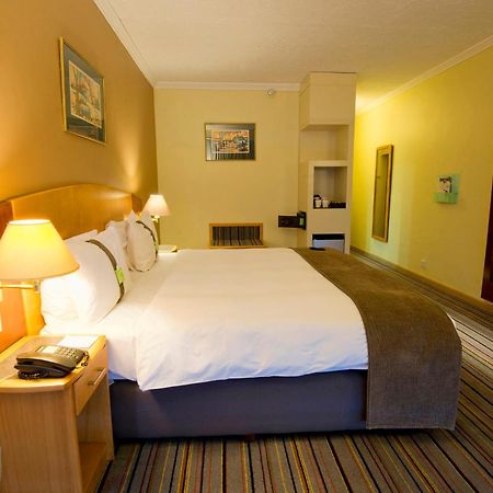 Holiday Inn - Bulawayo By Ihg Exterior foto